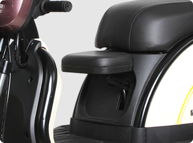 Detalles del triciclo eléctrico JKC2 del producto Cyclemix con asiento para niños