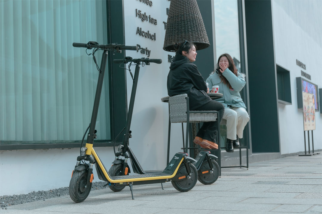 Skuter Elektrik Boleh Lipat Pilihan Pintar untuk Perjalanan yang Mudah - Cyclemix