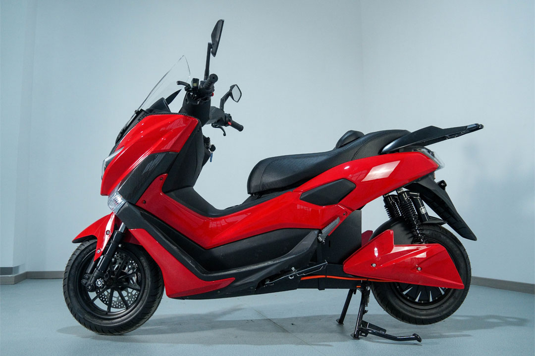 Descobrindo os usos exclusivos das motocicletas elétricas Brincadeiras inovadoras além do deslocamento diário - Cyclemix